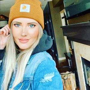 Meet your Posher, Loni